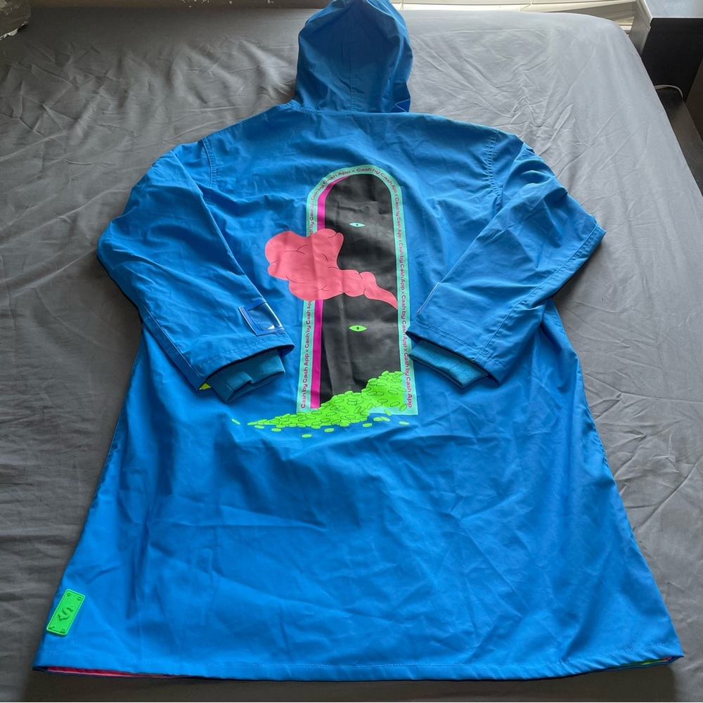 Cash by Cash App Portal 2 Portal Raincoat Men's Small Blue Metal Snap Button - Picture 4 of 11